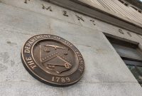 Jonathan McKernan برای پست خزانه داری نامزد می شود ، نه CFPB